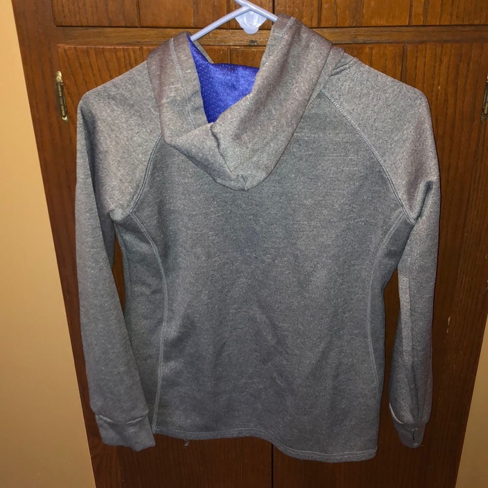 Sweatshirt - Picture 2 of 2